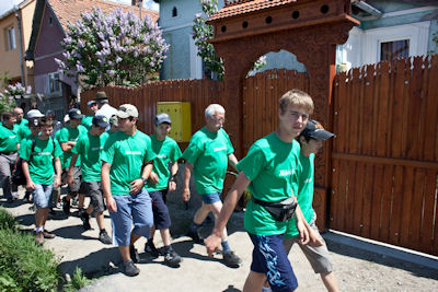 Méltón őrzik Fejér Ákos emlékét Mikóújfaluban