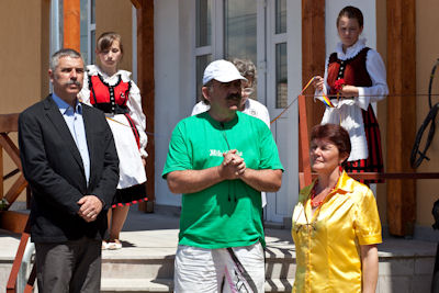 Méltón őrzik Fejér Ákos emlékét Mikóújfaluban